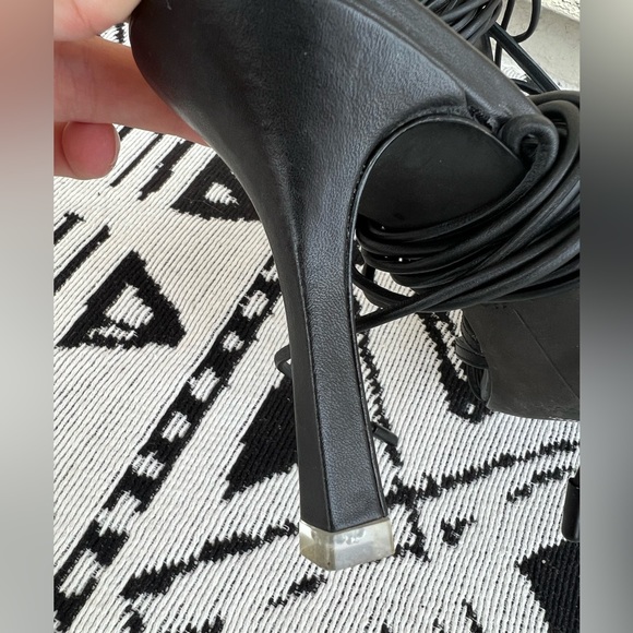 Black Suede Studio Black lace up square toe Strappy Sandal heels Size 37.5 (7.5) - Picture 8 of 9